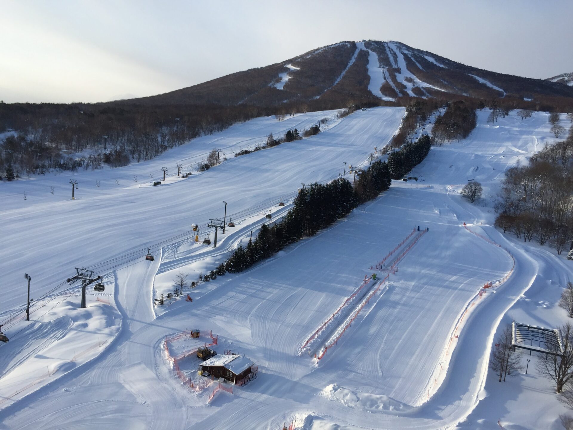 Toàn cảnh khu trượt tuyết Appi Kogen, Iwate